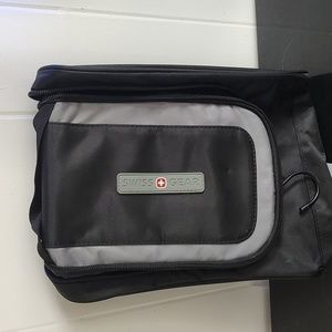 Swiss gear toiletry bag